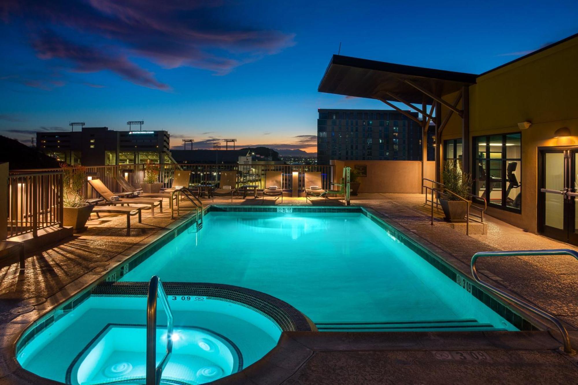 Residence Inn By Marriott Tempe Downtown/University Exterior photo